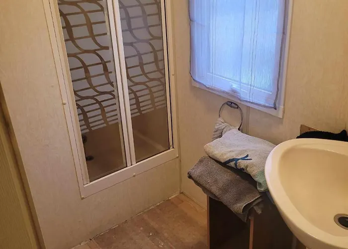 Mobil-home A 200 M Des Plages * Hyères