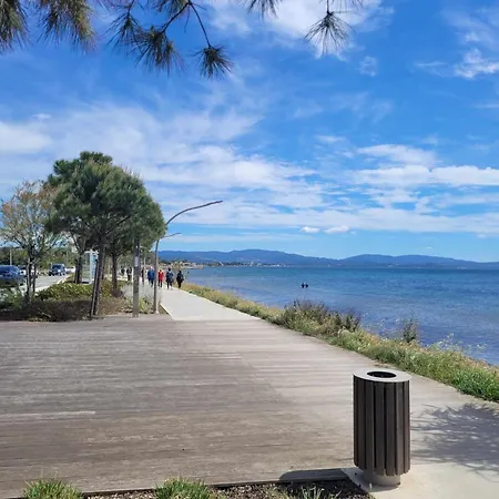 Mobil-home A 200 M Des Plages