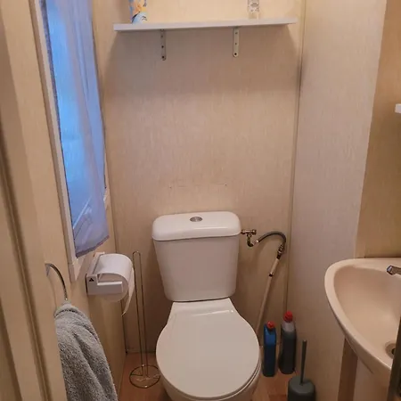 Mobil-home A 200 M Des Plages *