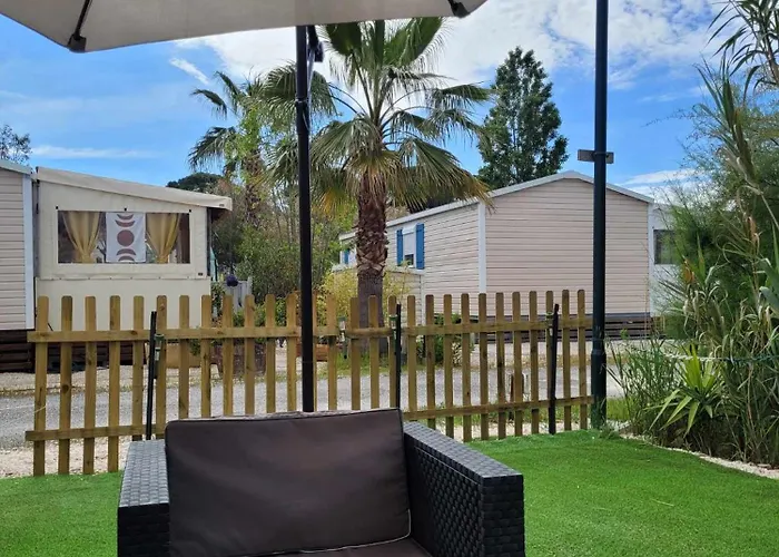 Mobil-home A 200 M Des Plages